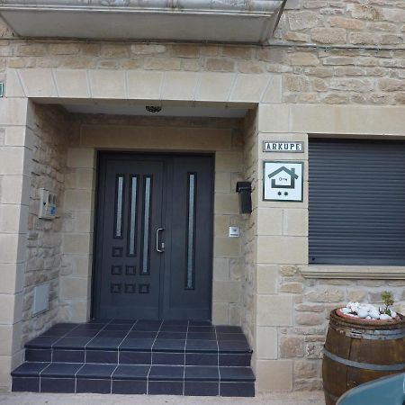 Arkupe Etxea Guest House Arroniz Exterior photo